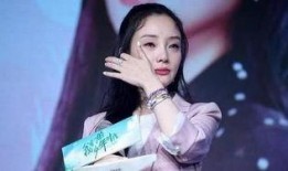 娱乐扒褂爆料是真的吗,真相揭秘，是真是假？